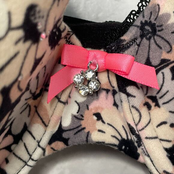 Victoria's Secret Body By Victoria Lined Perfect Coverage Floral Rhinestone Bra - Picture 7 of 13